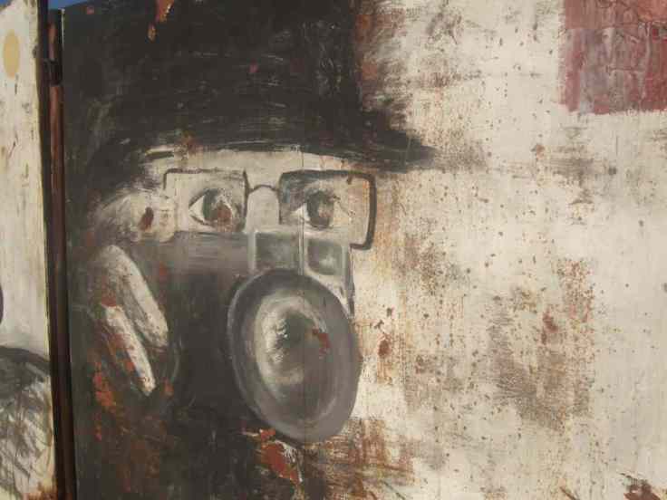 Mostar Street Art Spion 1